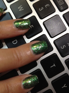 Sparkly green nails